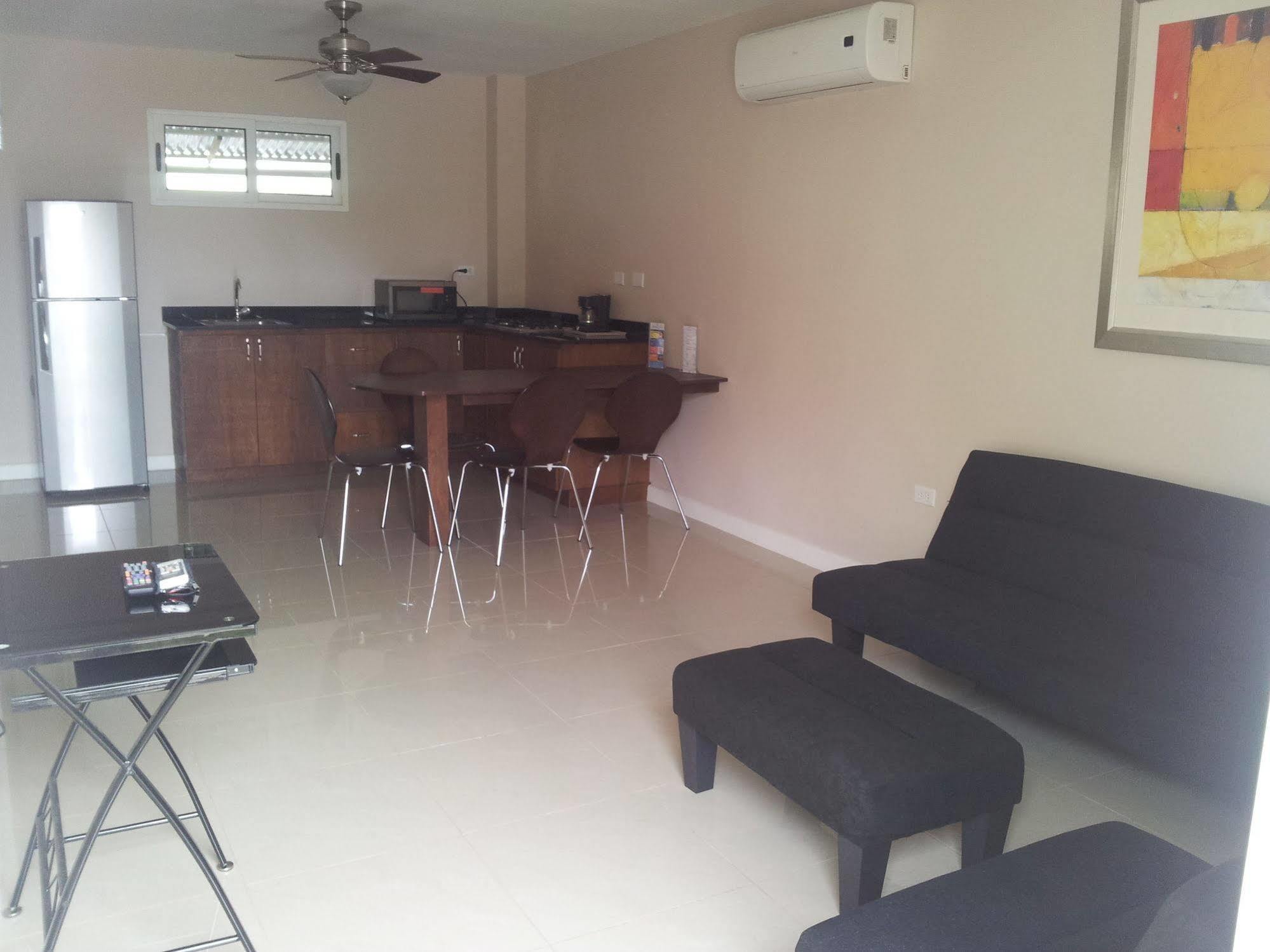 Agua Clara Eco Suites Oranjestad Exterior foto
