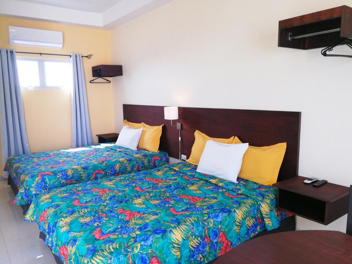 Agua Clara Eco Suites Oranjestad Exterior foto